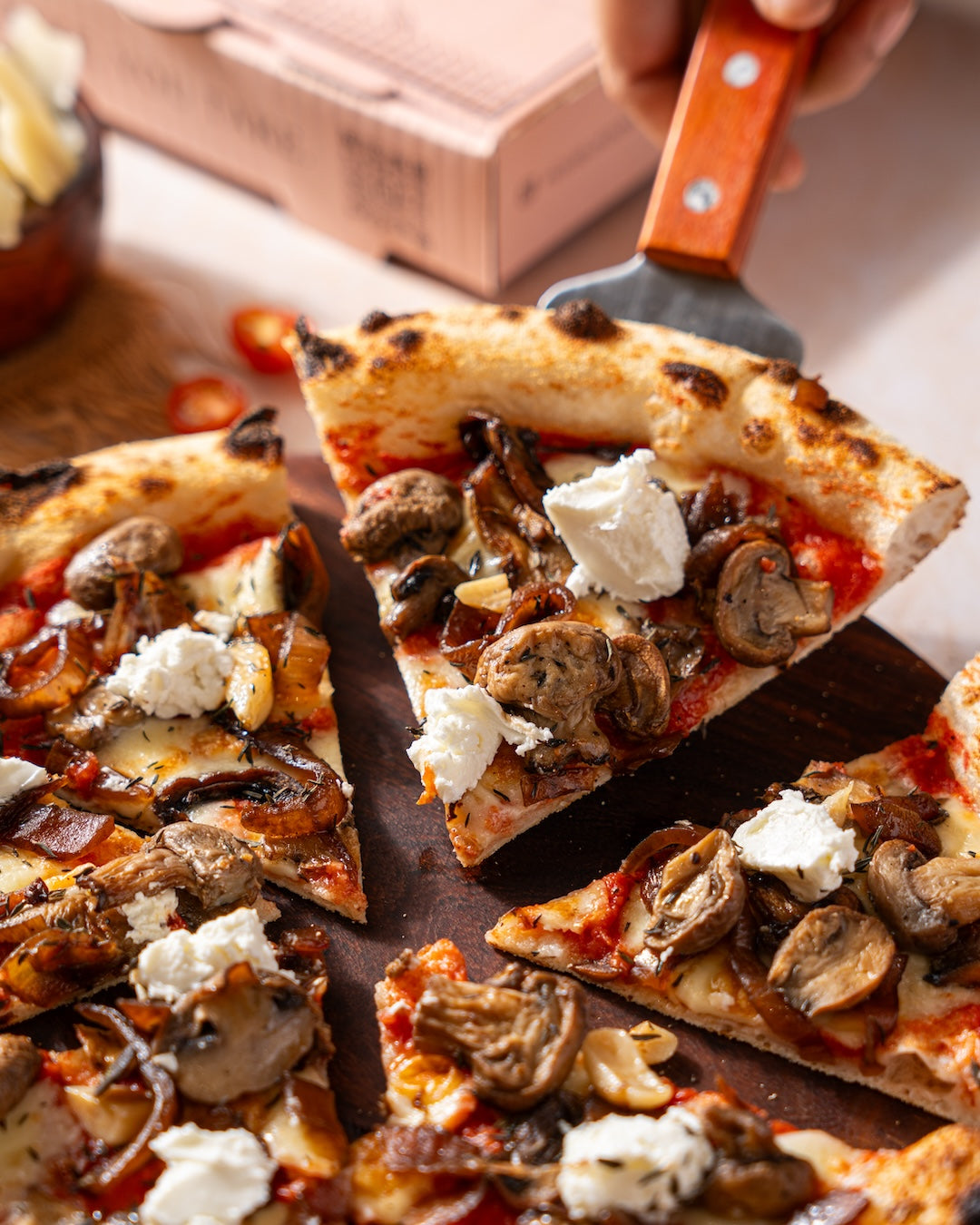 CARAMELIZED ONION & MUSHROOM