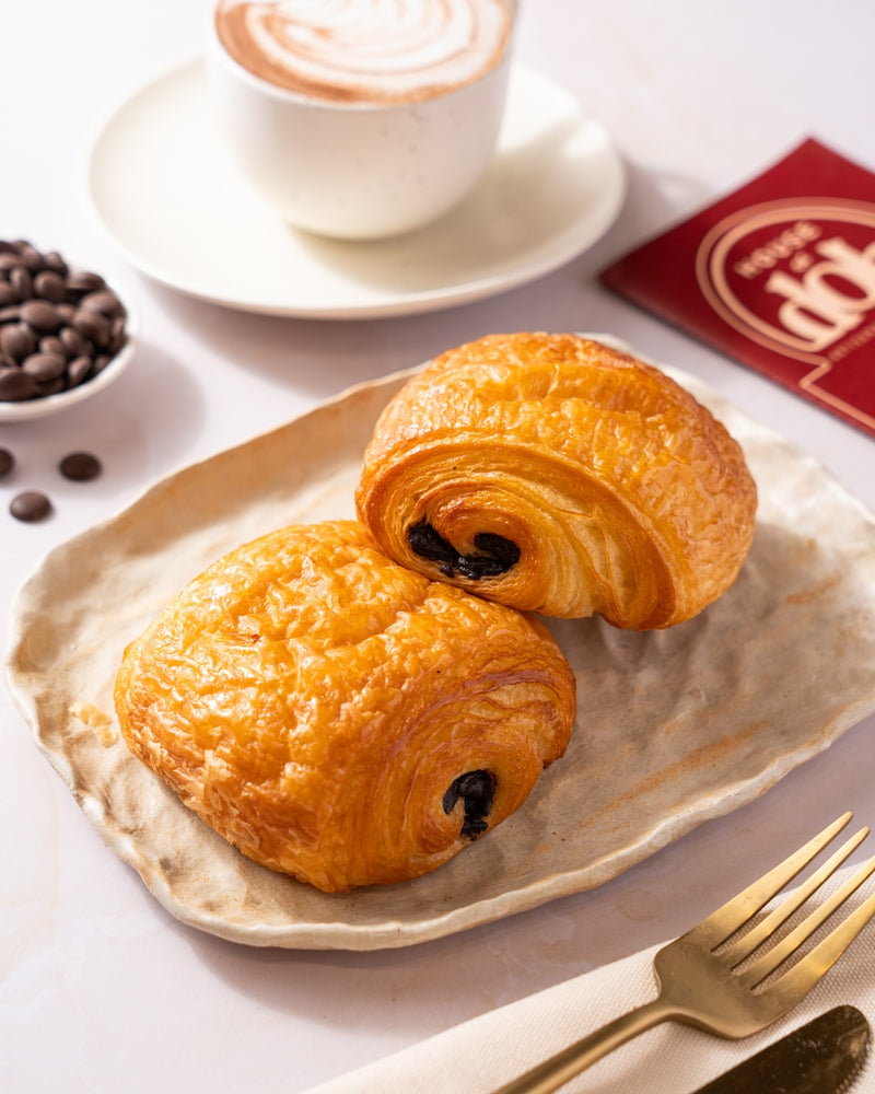 PAIN AU CHOCOLAT